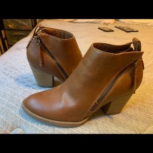 Brown ankle boots